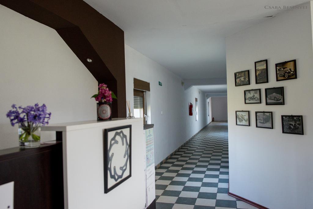 Speedhouse Daire Alba Iulia Dış mekan fotoğraf
